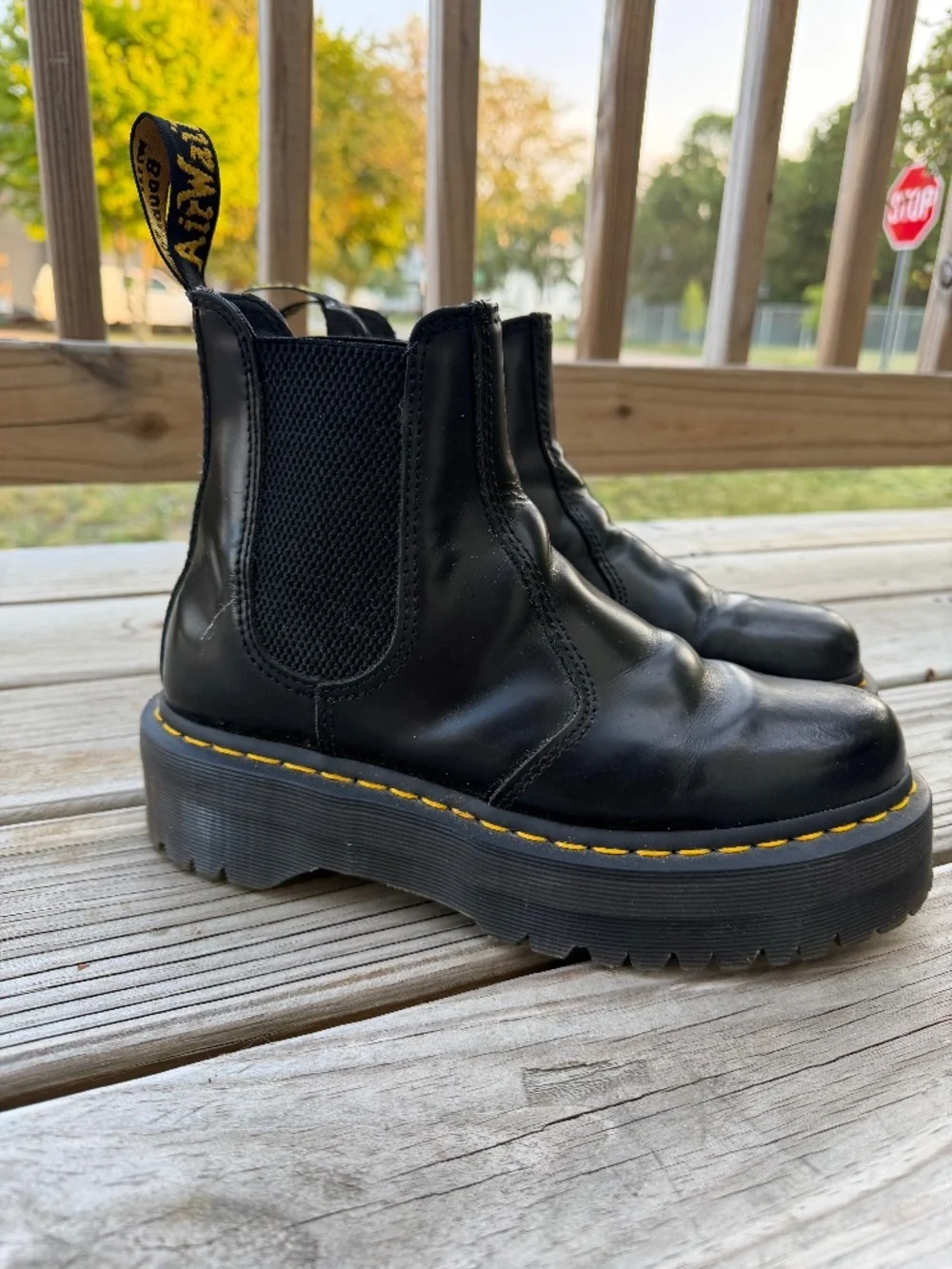 Doc. Marten platform Chelsea Boot